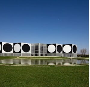 Paris Art Highlights: Favorite Places, Hockney Retrospective & Hidden Gardens Before Traveling to Nice