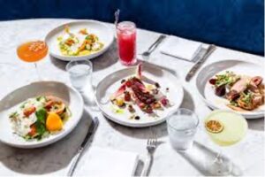 A good meal (and cocktails) at Evalina’s