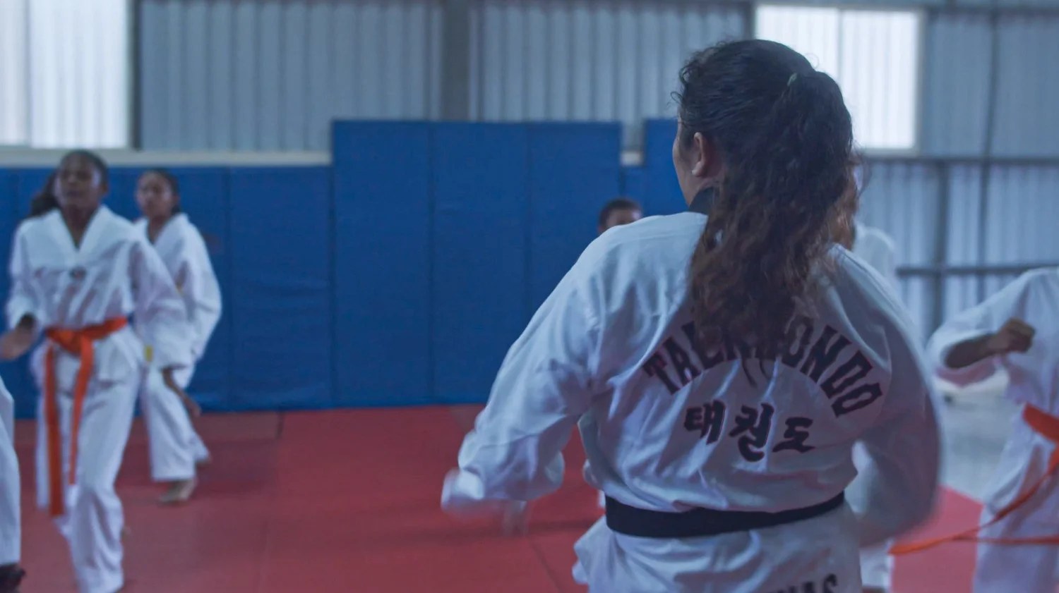 Children's taekwondo class at FunLimón